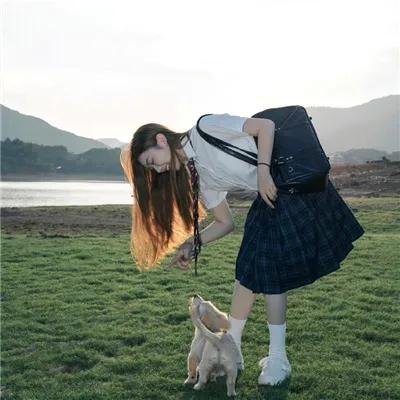 草原上的萨日朗